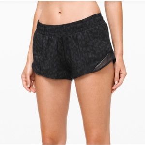 lululemon hotty hot shorts